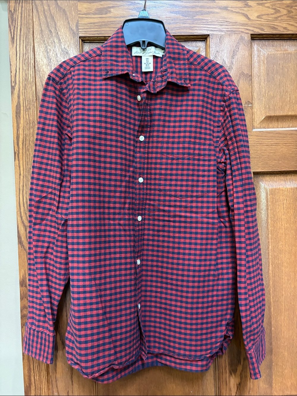 Men's Red and Blue Check Button-Up Shirt - Classic Plaid Size Small
